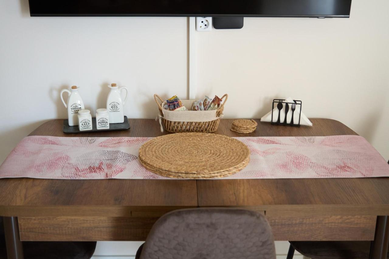 Georgia'S Comfort City Center Apartment Tripoli Zewnętrze zdjęcie